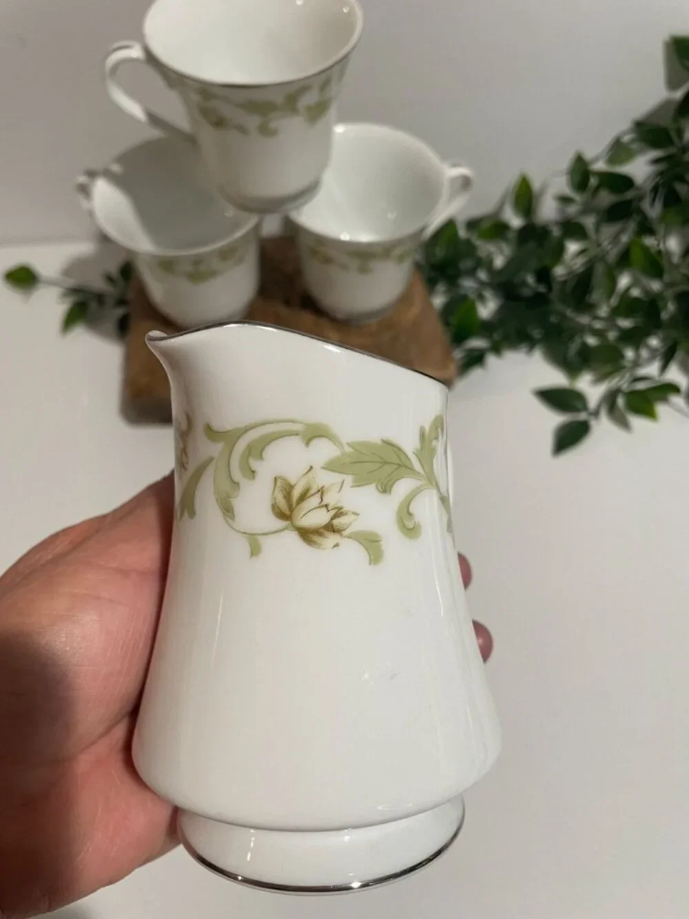 Mikasa Trousseau 9362 Fine China Creamer & 3 Coffee Cups Set Japan